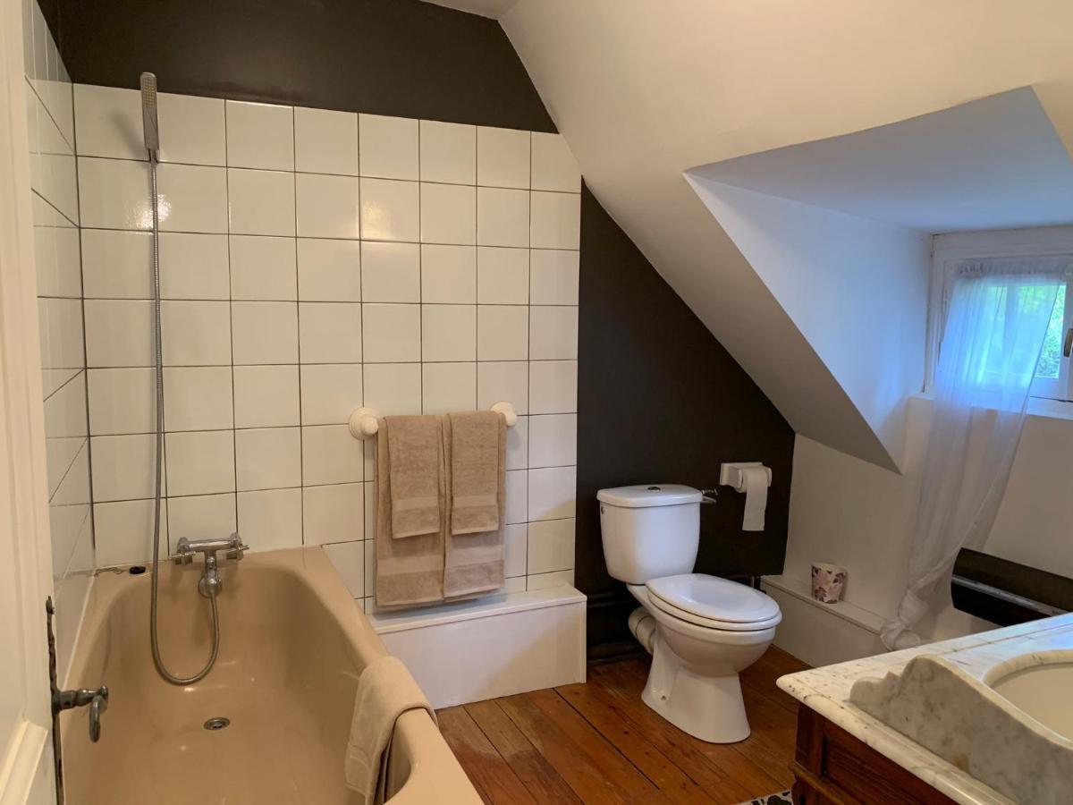 Parc De Lesseps Bed and Breakfast Meunet-Planches Εξωτερικό φωτογραφία