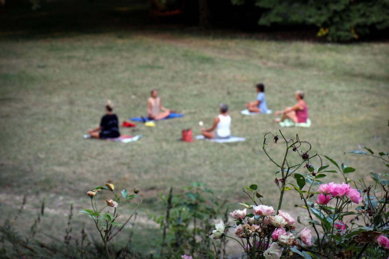 Parc De Lesseps Bed and Breakfast Meunet-Planches Εξωτερικό φωτογραφία