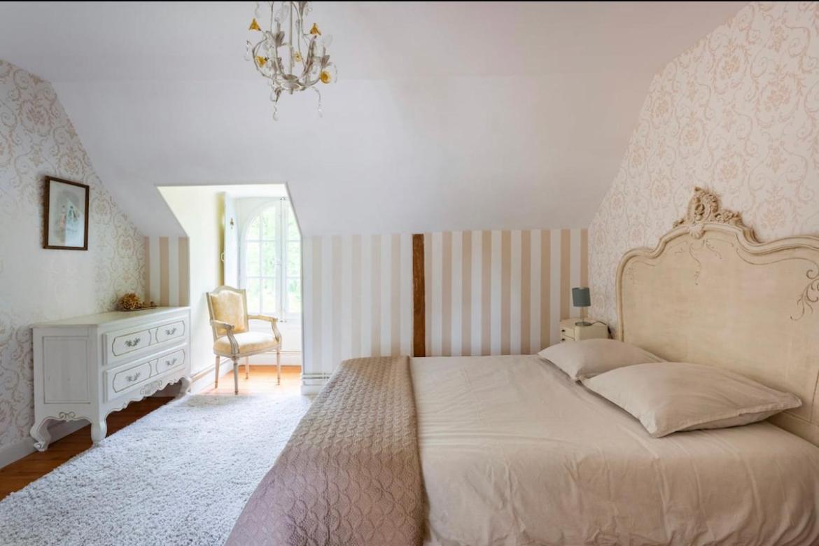 Parc De Lesseps Bed and Breakfast Meunet-Planches Εξωτερικό φωτογραφία